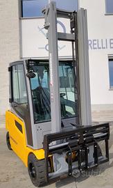 Carrello elevatore Jungheinrich 20Q. 4 ruote