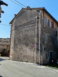 Casa da ristrutturare