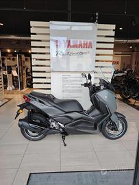 Yamaha X-Max 300