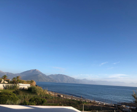 Trilocale fronte mare a Policastro Bussentino (Sa)