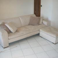 Divano x 02 / 3 & 2 posti / poltrona x1 /pouf x3