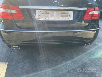 PARAURTI POSTERIORE COMPLETO MERCEDES Classe E Ber