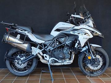 Benelli TRK 502 X
