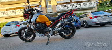 Moto Guzzi V85TT