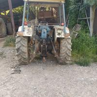 Trattore Ford 4110