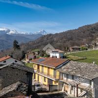 CASA SEMINDIPENDENTE A RIFREDDO