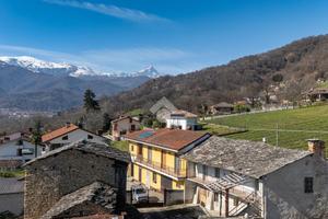 CASA SEMINDIPENDENTE A RIFREDDO