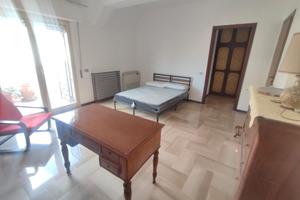 Camere singole in attico arredato Via La Marmora