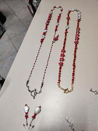 Collane ''STELLE ROSSE CON PERLE DI BAROCCO''
