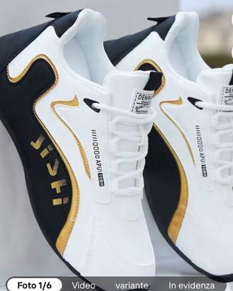 Sneeckers