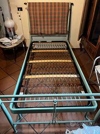 AXIL letto singolo in ferro battuto