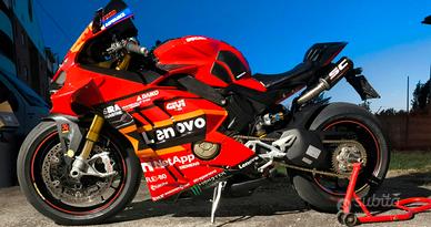Ducati PANIGALE V4S