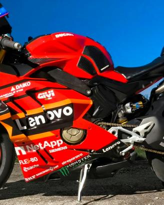 Ducati PANIGALE V4S