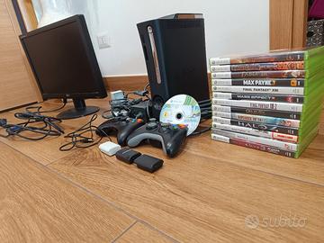 xbox 360 élite  con accessori e giochi e monitor