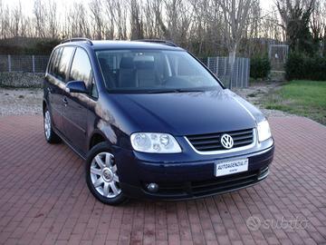 VOLKSWAGEN Touran 2.0 16V TDI Trendline