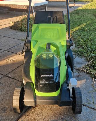 tagliaerba greenworks 40v 