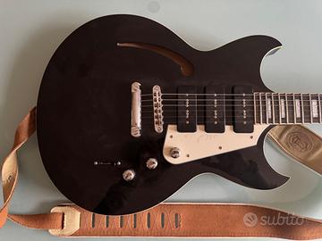 chitarra Reverend Mantaray 390