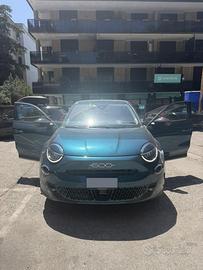 Fiat 600 1.2 hybrid La Prima 110cv auto