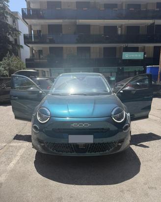 Fiat 600 1.2 hybrid La Prima 110cv auto