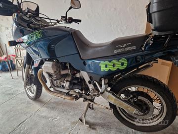 Moto Guzzi Quota 1000