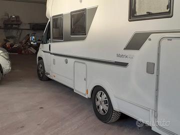 Automezzo camper
