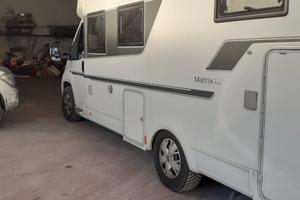 Automezzo camper