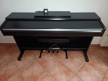  pianoforte Yamaha