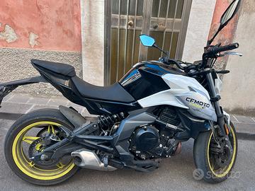 CF MOTO 650NK