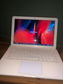 Apple MacBook 13” BIANCO 8Gb Ram/ 256gb SSD