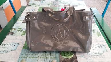 Borsa lucida clearance armani