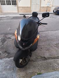 Burgman 400 anno 2004