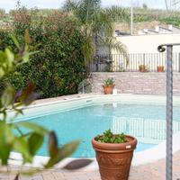 PORZIONE DI BIFAMILIARE A ROMA