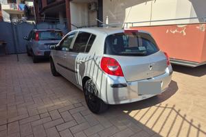 clio cambio automatico 