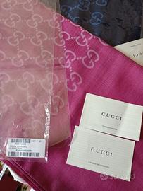 foulard donna Gucci seta e lana .