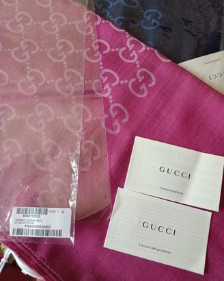 foulard donna Gucci seta e lana .
