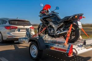 RIMORCHI TRASPORTO MOTO O QUAD/KART