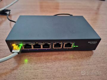 Switch 6 porte 4x2.5Gb + 2x10Gb