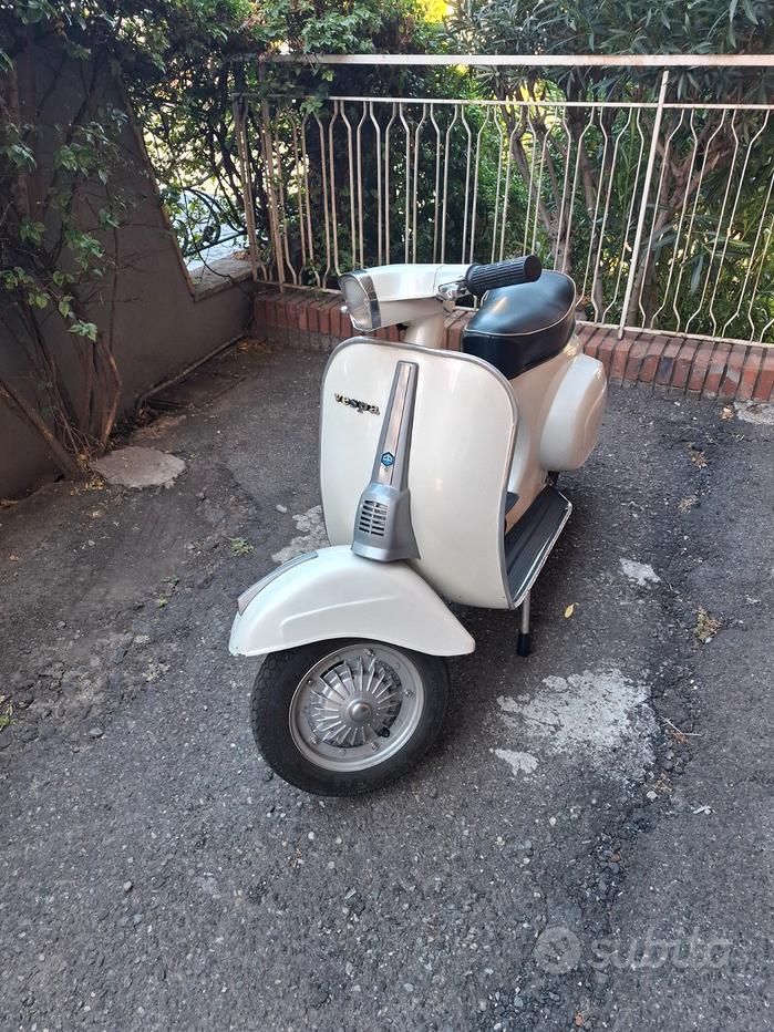 Faro Tondo Vespa 50 Special 1971 Colori Originali Colori Originali