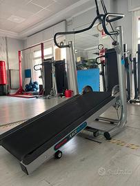 N. 11 Race Walker PANATTA, pari a nuovo.