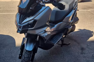 Sym adx 300