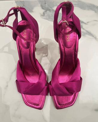 Tacchi Guess