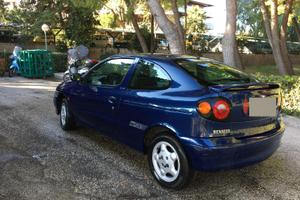 Renault Megane coach 1.6 Rally Montecarlo