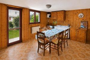 3 LOCALI A ERBEZZO
