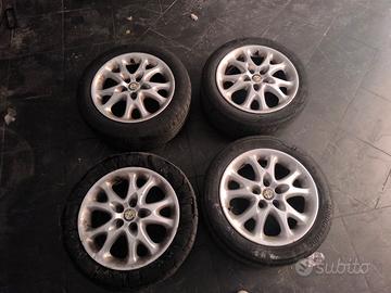 cerchi da 15 per alfa 147/gt/156