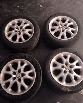 cerchi da 15 per alfa 147/gt/156