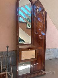 Mobiletto entrata antiquariato