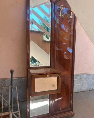 Mobiletto entrata antiquariato