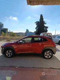 Automobile Kona Full Hybrid