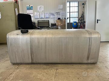 SERBATOIO 700 Lt circa