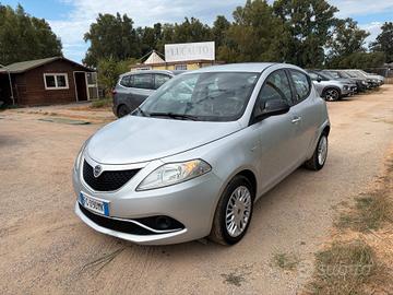 LANCIA YPSILON 1.2 136.000 KM ANNO 2016 GARANTITA
